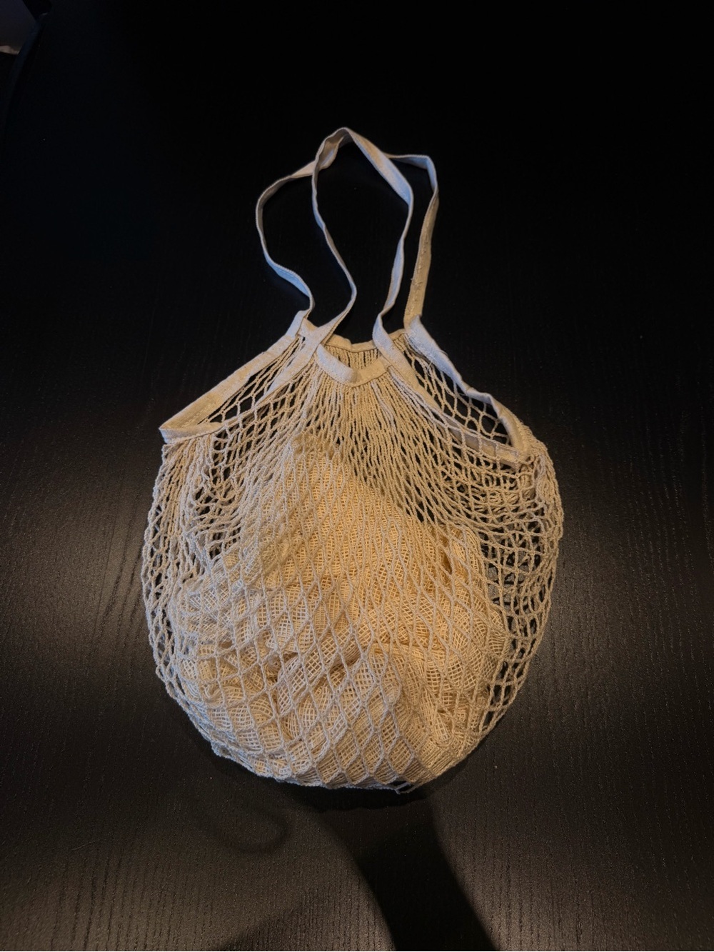 Cotton Mesh Market Tote Bag in Natural woth individual draw string bags